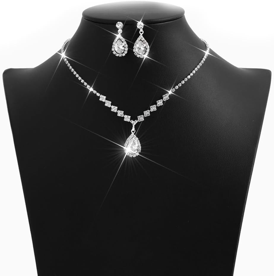 Bride Crystal Necklace Earrings Set Bridal Wedding Jewelry Sets Rhinestone Choker Necklace Prom Costume Jewelry Set for Women and Brides