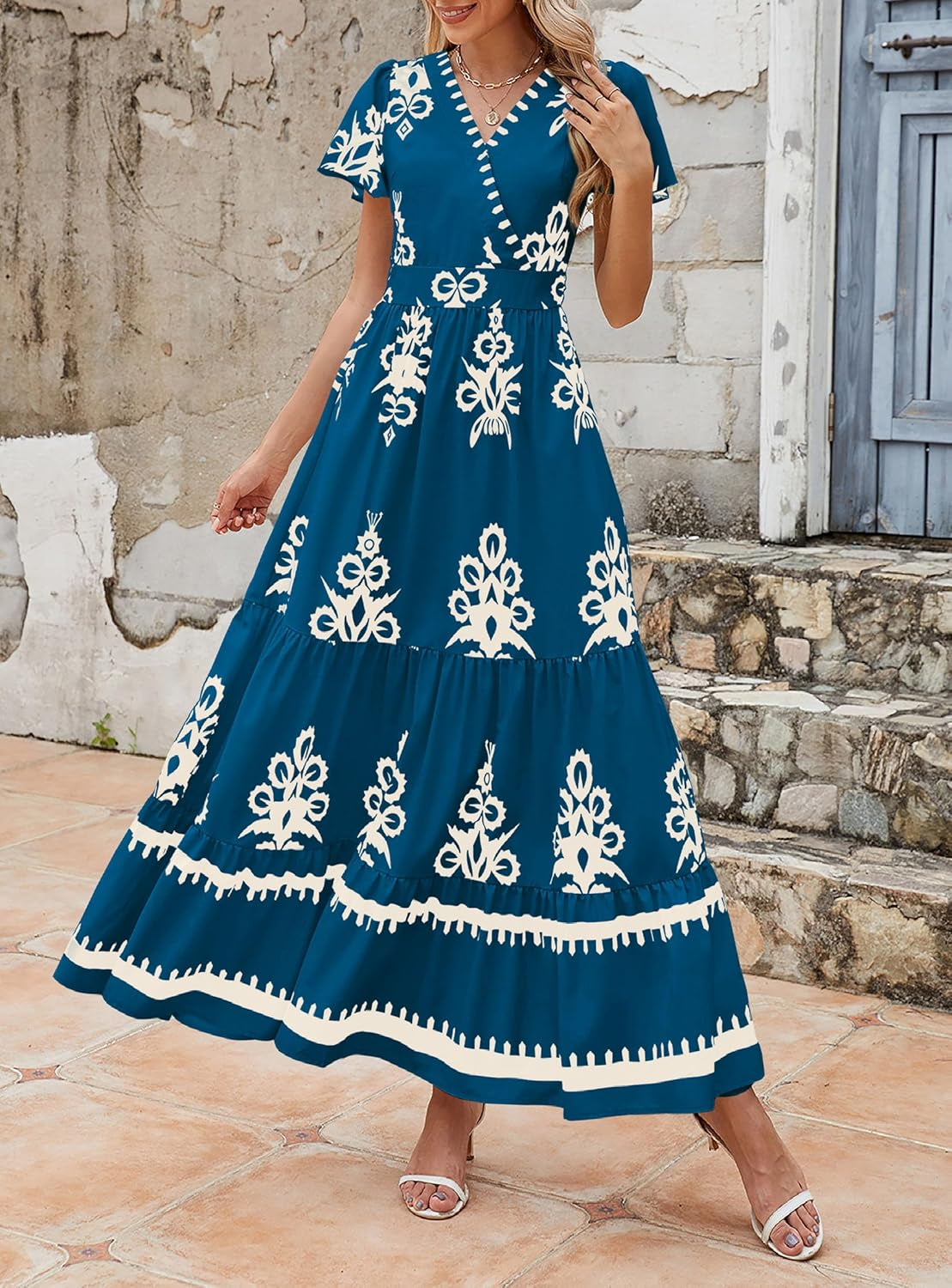 Womens 2025 Summer Casual V Neck Boho Maxi Dress Flowy Aline Bell Sleeve Tiered Floral Dresses with Pocket