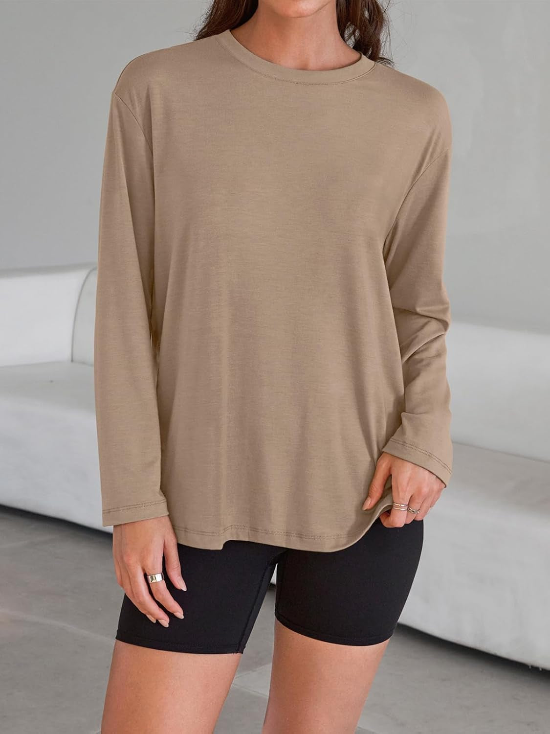 Womens Oversized Long Sleeve T Shirts 2025 Basic Crewneck Tee Fall Tops Casual Workout Y2K Clothes