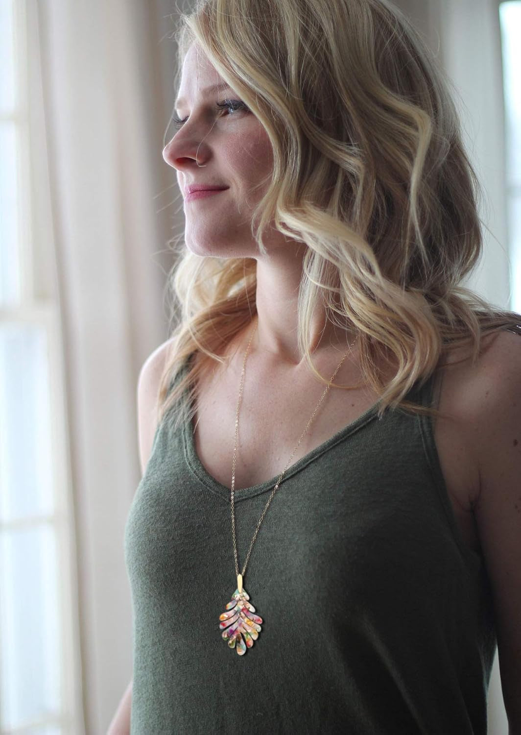 Acrylic Pendant Necklace Earrings – Long Statement Leaf Charm Necklace Tortoise Resin Palm Leaf Earrings Fashion Necklaces Earrings for Women