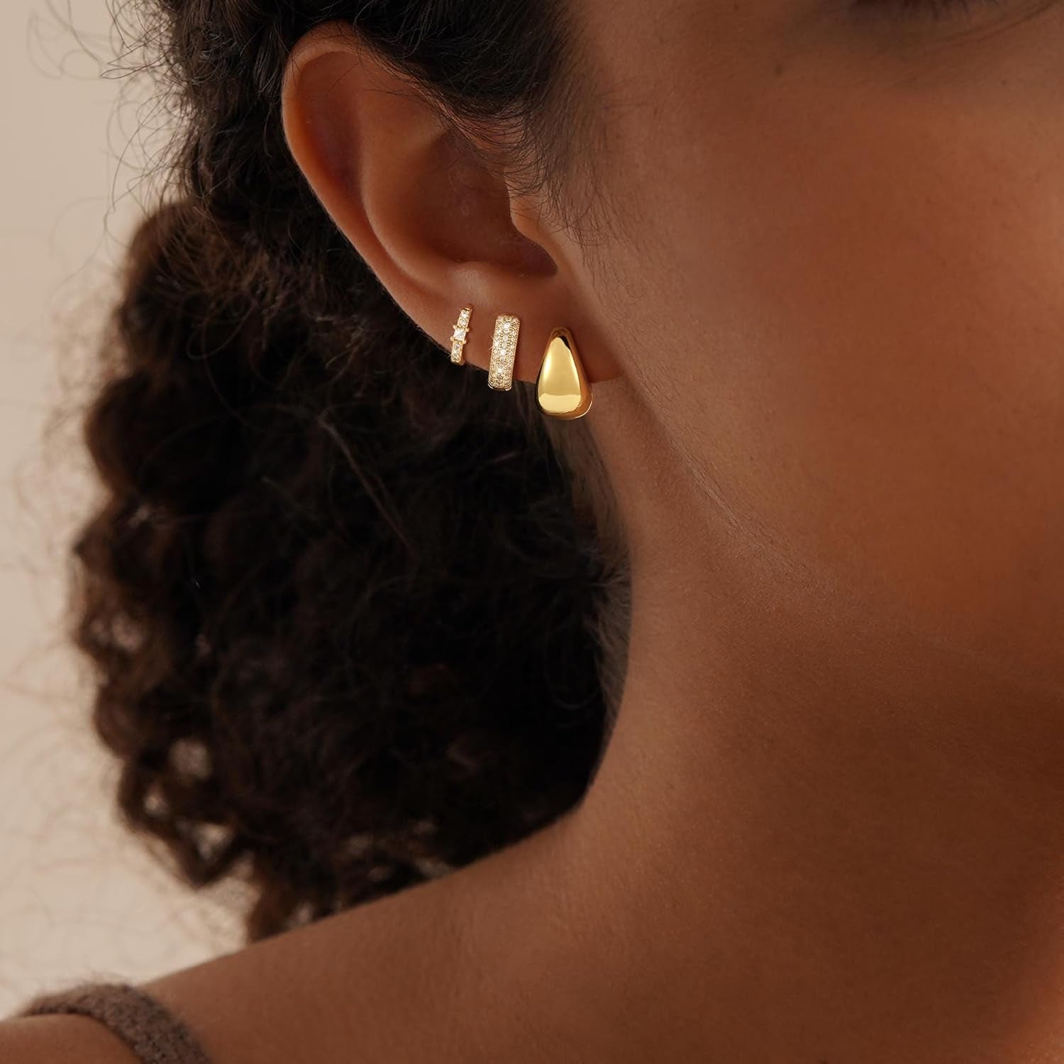 Gold Hoop Earrings Set for Women Trendy, 14K Gold Plated Lightweight Small Gold/Silver Hoop Earrings for Women Chunky Open Hoops Earrings Jewelry Gifts